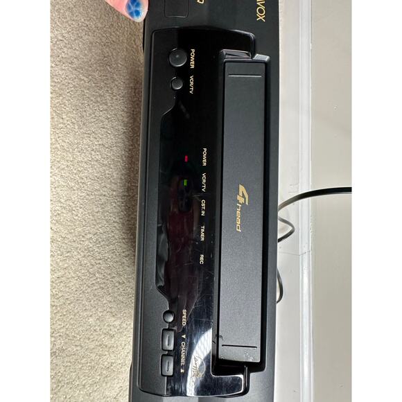 Magnavox 4-Head VR400BMG21 | VCR Player - VHS Tapes - Picture 8 of 11